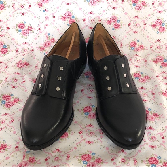 Naturalizer Leather Marcella Loafers - Picture 2 of 8